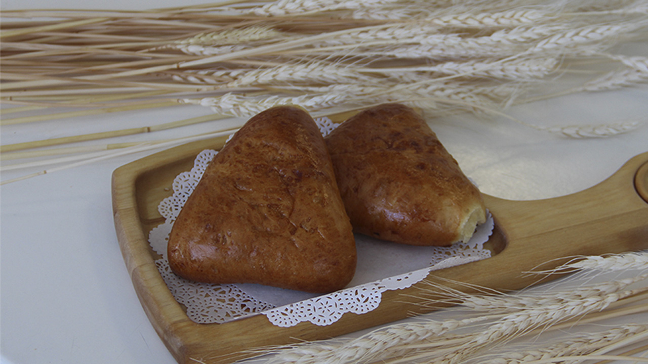 Пирожок с капустой